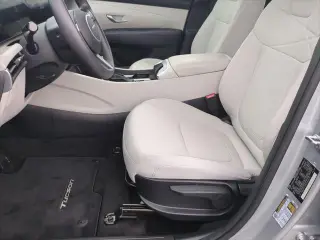 Hyundai TUCSON 2026 AWD SE 4dr SUV