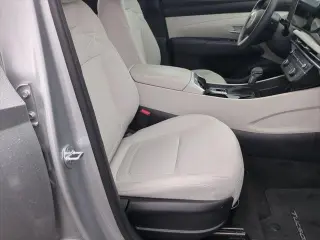 Hyundai TUCSON 2026 AWD SE 4dr SUV