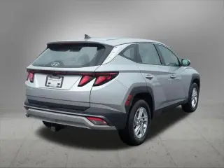 Hyundai TUCSON 2026 AWD SE 4dr SUV