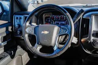 Chevrolet Silverado 1500 2018 4x4 LT 4p Cabatón de Tripulación 5.8 ft. CB