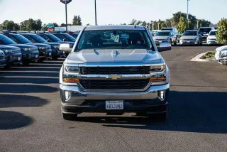 Chevrolet Silverado 1500 2018 4x4 LT 4p Cabatón de Tripulación 5.8 ft. CB