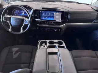 Chevrolet Silverado 1500 2024 4x4 RST 4p. Cabina de Tripulação 5.8 ft. CB