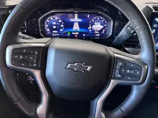 Chevrolet Silverado 1500 2024 4x4 RST 4p. Cabina de Tripulação 5.8 ft. CB