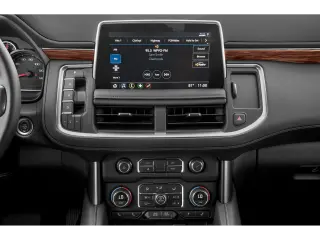Chevrolet Suburban 2023 4x2 LT 4pl SUV