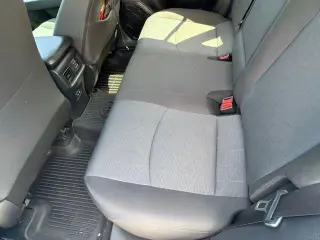 Toyota RAV4 2025 XLE 4p SUV