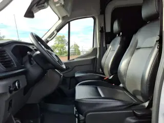 Ford Transit 2024 250 3dr LWB Tech Roof Cargo Van