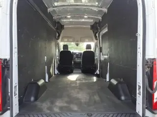 Ford Transit 2024 250 3dr LWB Tech Roof Cargo Van