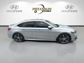 Honda Civic 2022 Touring 4dr Sedan