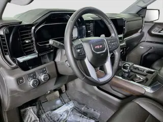 GMC Sierra 1500 2022 4x4 SLT 4p Cabón de tripulación 5.8 ft. CB