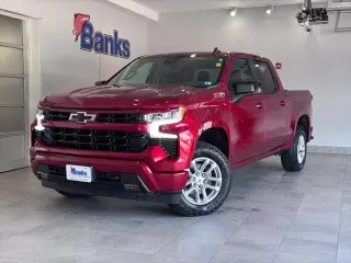 Chevrolet Silverado 1500 2023 4x4 RST 4p Cabina de Tripulacion con 5.8 ft. CB