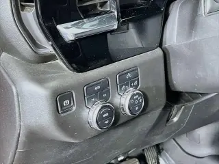 GMC Sierra 1500 2025 4x4 Elevation 4dr Cabina Tripulada 5.8 ft. SB