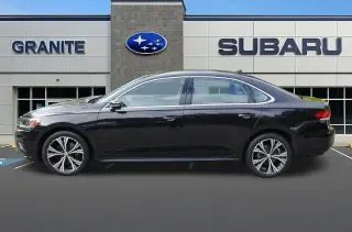 Volkswagen Passat 2020 SEL 4dr Sedán