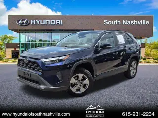 Toyota RAV4 2024 XLE 4p SUV