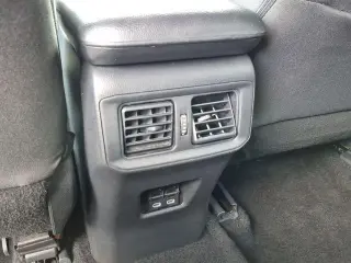 Toyota RAV4 2024 XLE 4p SUV
