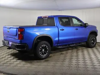 Chevrolet Silverado 1500 2023 4x4 ZR2 4p. Cabina de tripulación con 5.8 pies de caja extragrande
