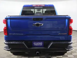 Chevrolet Silverado 1500 2023 4x4 ZR2 4p. Cabina de tripulación con 5.8 pies de caja extragrande