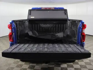 Chevrolet Silverado 1500 2023 4x4 ZR2 4p. Cabina de tripulación con 5.8 pies de caja extragrande