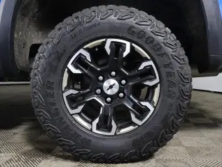Chevrolet Silverado 1500 2023 4x4 ZR2 4p. Cabina de tripulación con 5.8 pies de caja extragrande