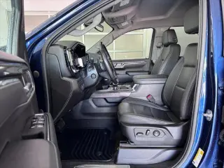 Chevrolet Silverado 1500 2023 4x4 LTZ 4p Cab Camioneta de Tripulación 5.8 ft. CB