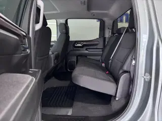 Chevrolet Silverado 1500 2023 4x4 RST 4dr Cabina de Tripulante 5.8 ft. SB