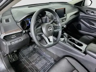 Nissan Altima 2024 2.5 SV 4p Sedana