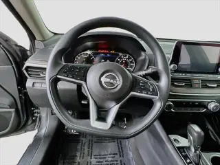 Nissan Altima 2024 2.5 SV 4p Sedana