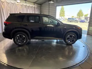 Nissan Rogue 2025 AWD SV 4dr Crossover