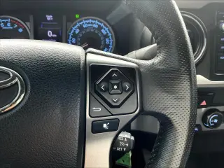 Toyota Tacoma 2017 4x4 SR5 V6 4dr Cab doble 5.0 ft SB
