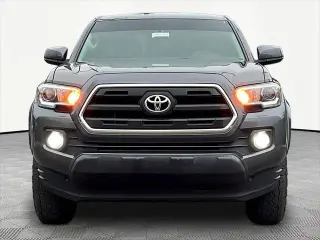 Toyota Tacoma 2017 4x4 SR5 V6 4dr Cab doble 5.0 ft SB