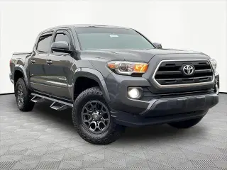 Toyota Tacoma 2017 4x4 SR5 V6 4dr Cab doble 5.0 ft SB