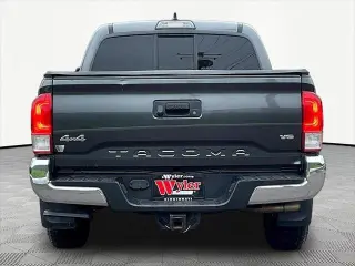 Toyota Tacoma 2017 4x4 SR5 V6 4dr Cab doble 5.0 ft SB