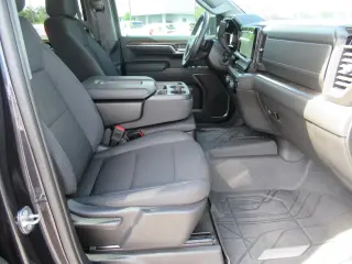 Chevrolet Silverado 1500 2024 4x4 LT 4p Puerta trasera Tripulación 5.8 ft. CB w/1LT