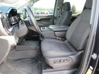 Chevrolet Silverado 1500 2024 4x4 LT 4p Puerta trasera Tripulación 5.8 ft. CB w/1LT