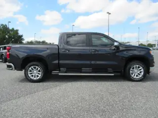 Chevrolet Silverado 1500 2024 4x4 LT 4p Puerta trasera Tripulación 5.8 ft. CB w/1LT