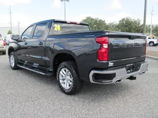 Chevrolet Silverado 1500 2024 4x4 LT 4p Puerta trasera Tripulación 5.8 ft. CB w/1LT