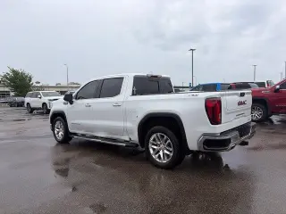 GMC Sierra 1500 2021 4x4 SLT 4p. Cabina Tripla 5.8 ft. CB
