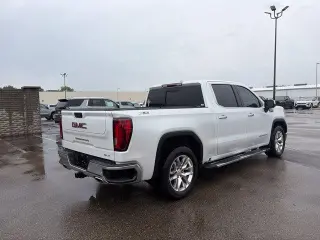 GMC Sierra 1500 2021 4x4 SLT 4p. Cabina Tripla 5.8 ft. CB