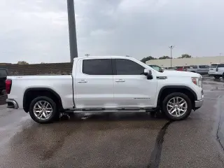 GMC Sierra 1500 2021 4x4 SLT 4p. Cabina Tripla 5.8 ft. CB