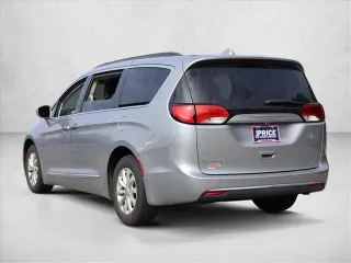 Chrysler Pacifica 2017 Touring-L 4dr Mini-Van