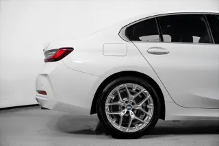 BMW Serie 3 2026 330i 4dr Sedán