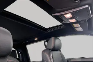 Nissan Titan 2024 4x4 PRO-4X 4p Cab Camioneta de tripulación 5.6 ft. BA