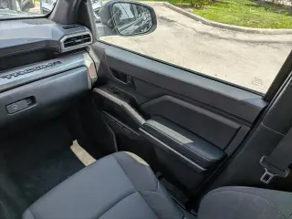 Toyota Tacoma 2024 4x4 SR5 4dr Double Cab 5.0 ft SB