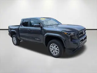 Toyota Tacoma 2024 4x4 SR5 4dr Double Cab 5.0 ft SB