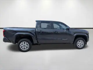 Toyota Tacoma 2024 4x4 SR5 4dr Double Cab 5.0 ft SB
