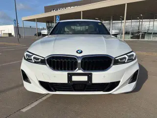 BMW Serie 3 2026 4x4 330i xDrive Sedan 4p.