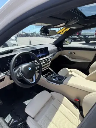 BMW Serie 3 2024 330i 4p Sedán