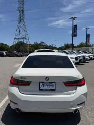 BMW Serie 3 2024 330i 4p Sedán