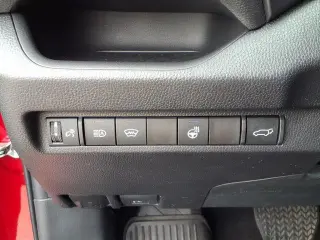 Toyota RAV4 2023 tracción en todas las ruedas XLE Premium SUV 4p