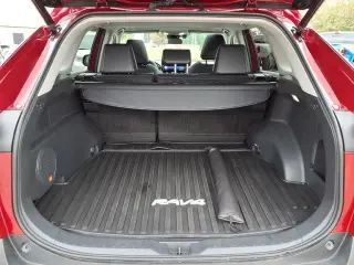 Toyota RAV4 2023 tracción en todas las ruedas XLE Premium SUV 4p