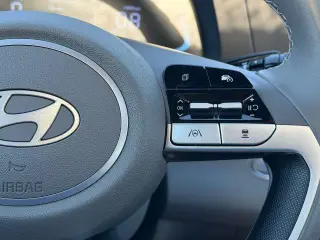 Hyundai ELANTRA 2026 SEL Sport Premium 4p Sedan